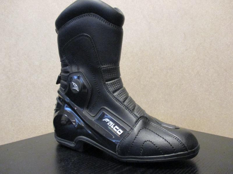 Boty Falco 